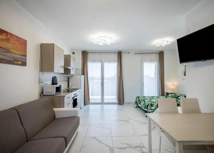 Planet 103 Апартаменты Бибионе