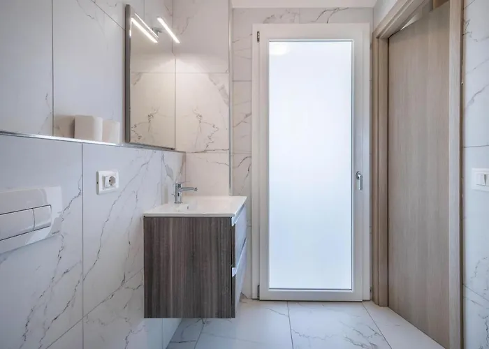 아파트 Planet 103 *