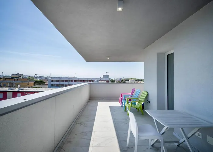 Апартаменты Planet 103 *